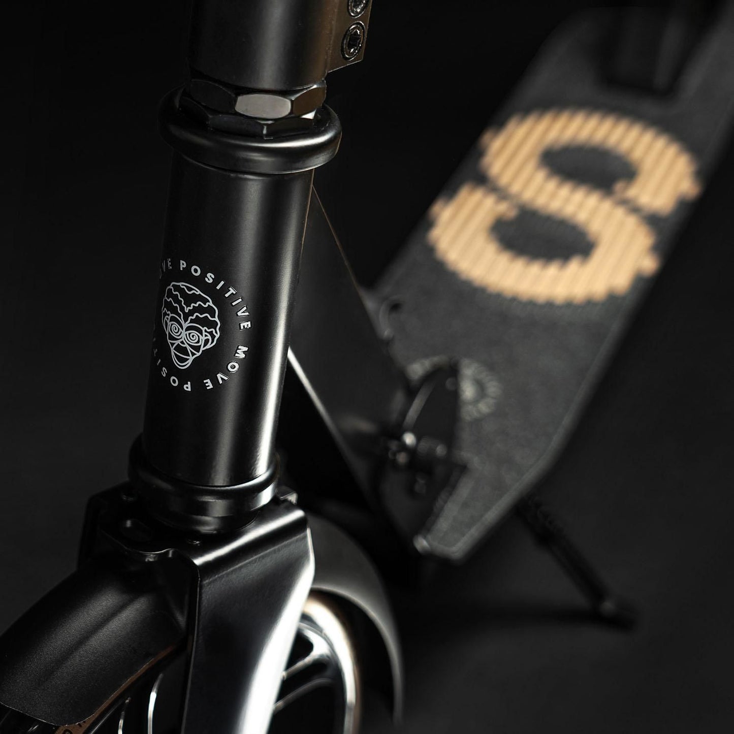 Movino Infinity (zwart-goud)